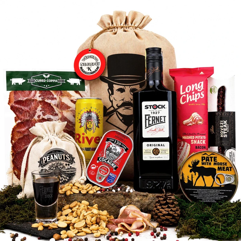 Darčekové balenie fernetu v darčekovom koši s vysačkou vrece